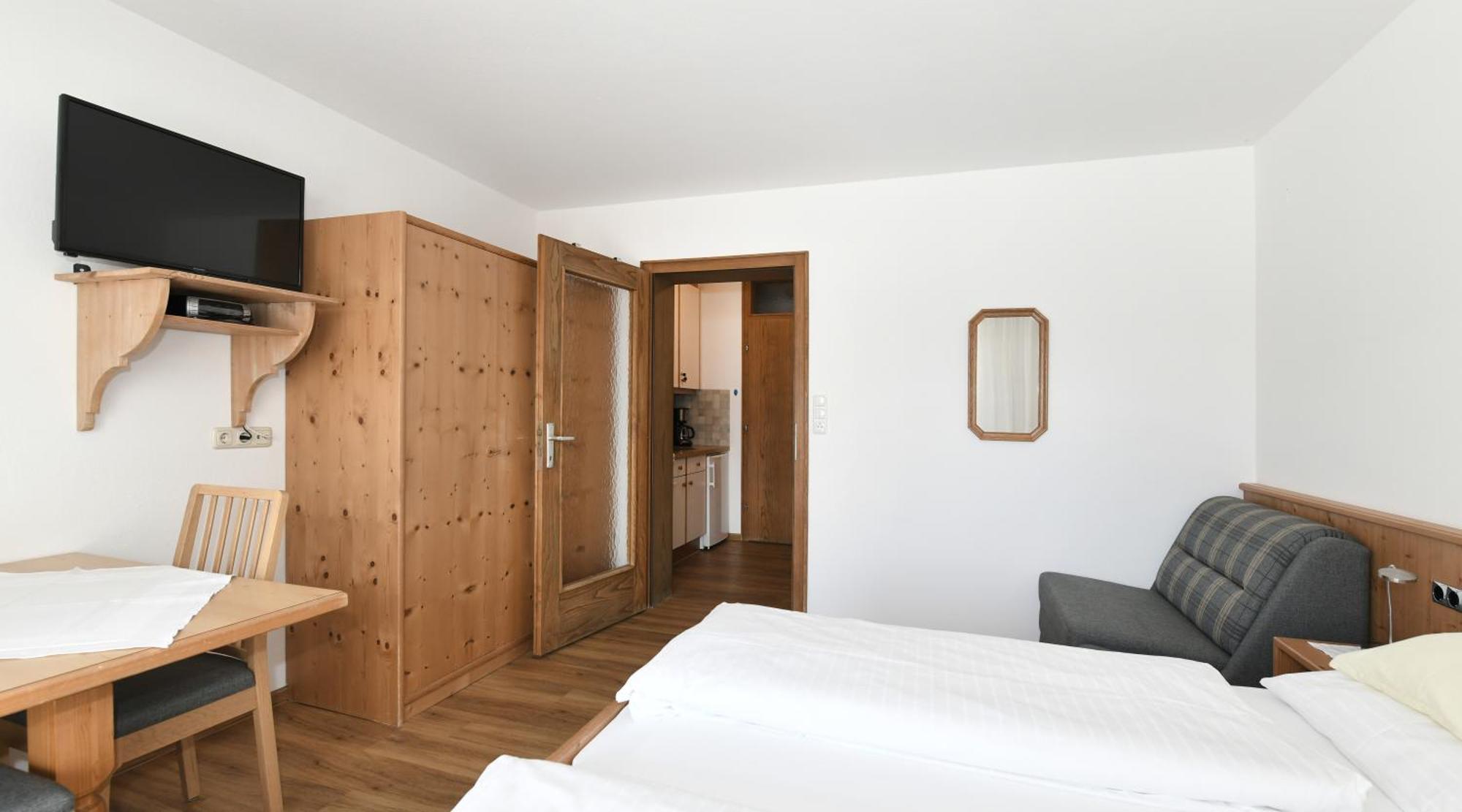 Gaestehaus Luise Waidring Luaran gambar